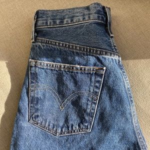Levi’s 501 mid wash
